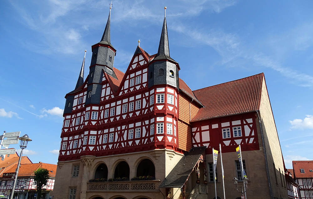 Duderstadts Rathaus, das zu den ältesten und schönsten Deutschlands gehört. Foto: Carola Faber