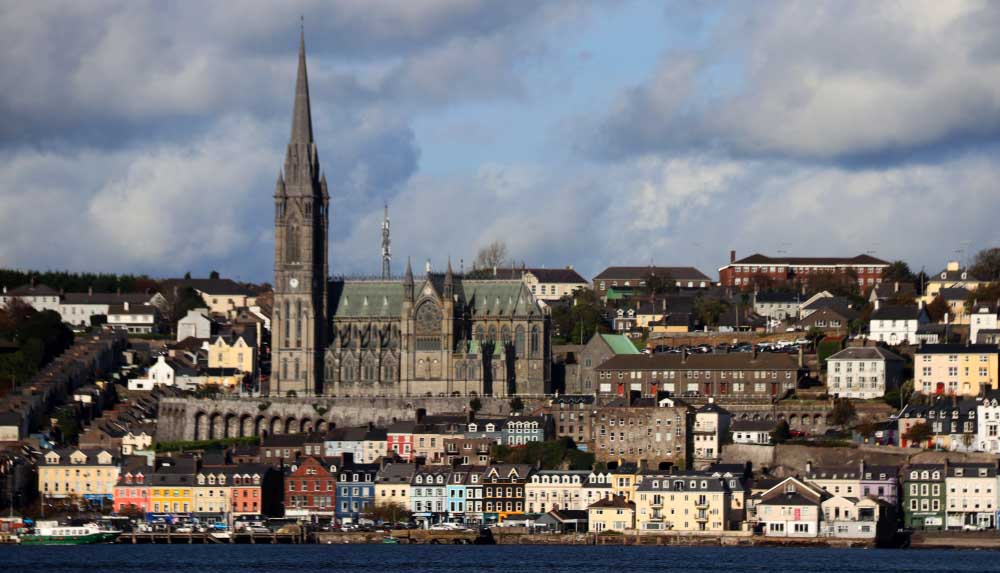 Blick auf die Kathedrale von Cobh von Spike Island aus. Foto: Ellen Spielmann