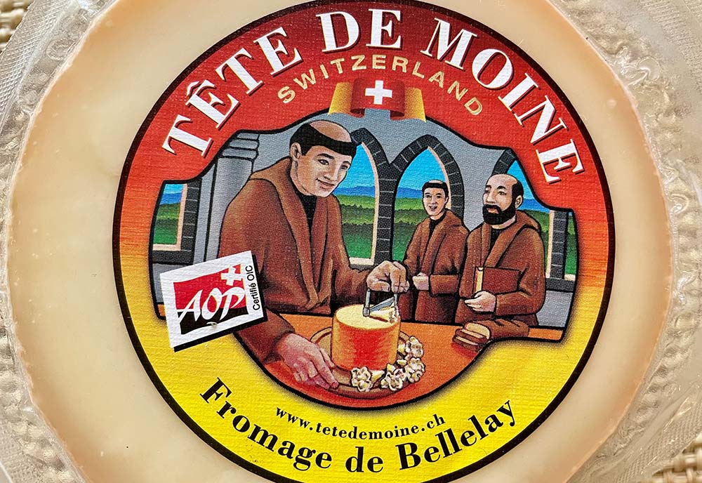 Tête de Moine: Die Milch für den Käse kommt von 60 ausgewählten Bio-Bauern. Foto: Kirsten Lehmkuhl