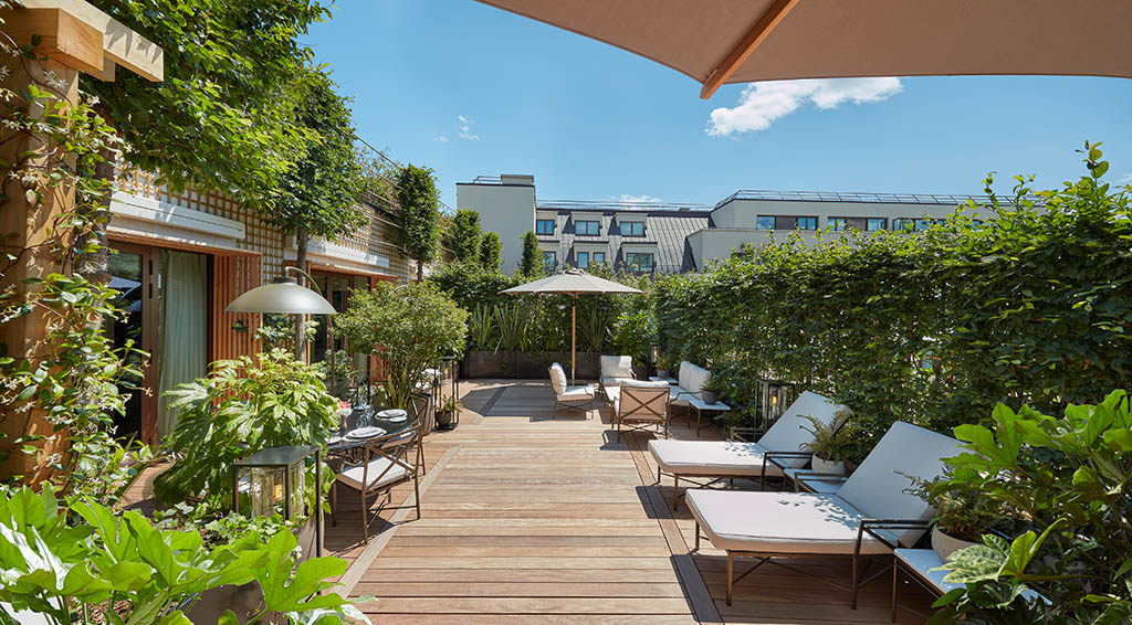 Grüne Oase in der Stadt: die Garden Terrace Suite. Foto: Mandarin Oriental, Paris