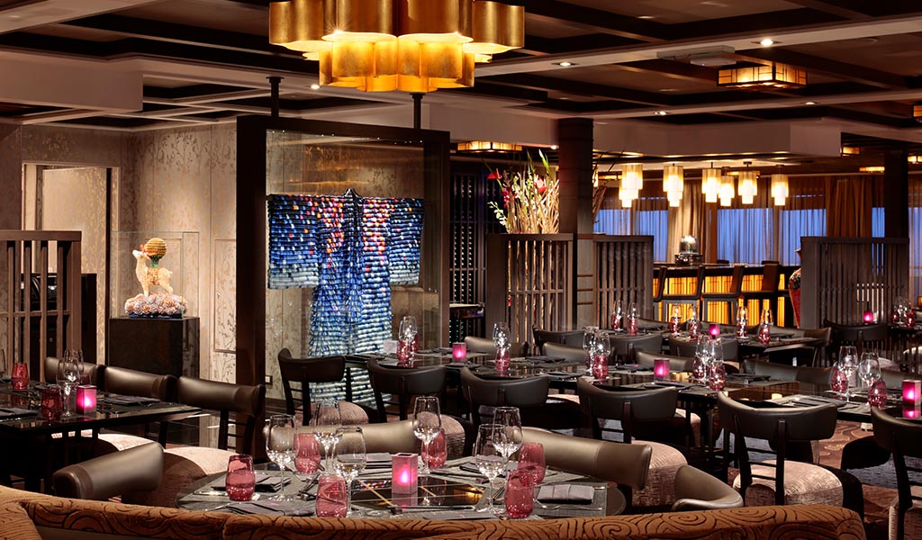 Das Tamarind Restaurant an Bord der ROTTERDAM von Holland America Line. Foto: Holland America Line