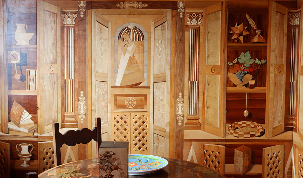 Holz-Intarsienarbeiten von Mastro Santi. Foto: Ellen Spielmann