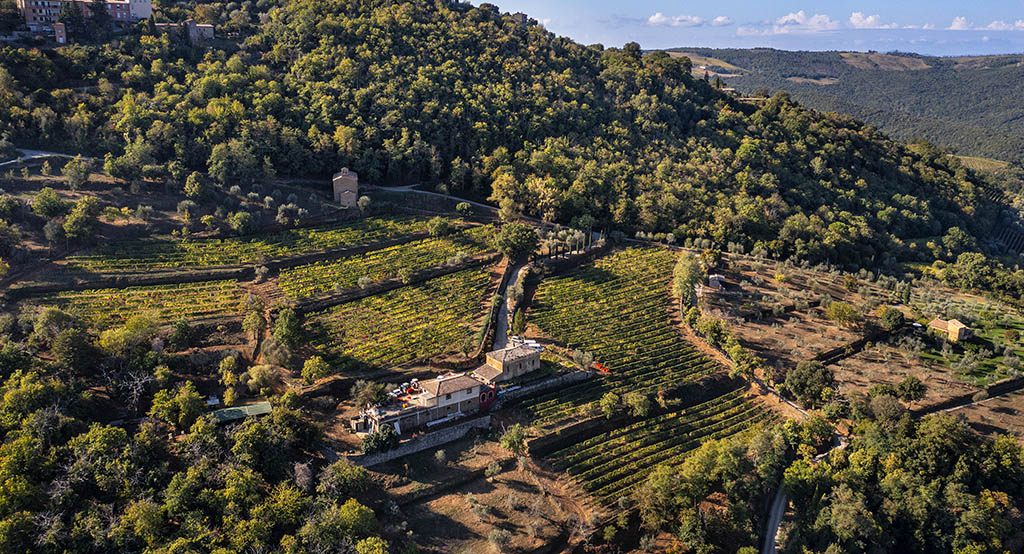 Luftaufnahme des Areals des Weinguts. Foto: Il Marroneto