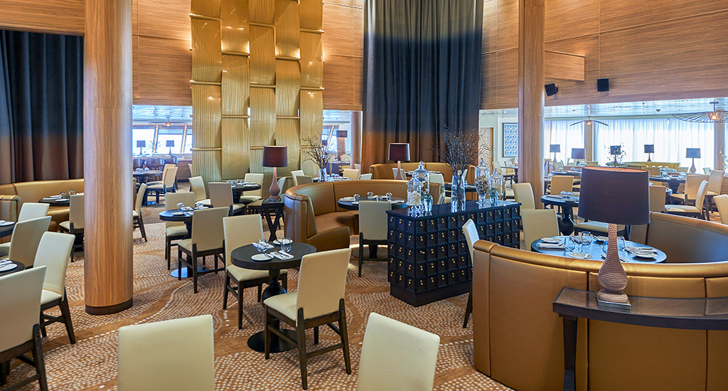 Waterfront Restaurant. Foto: Nicko cruises