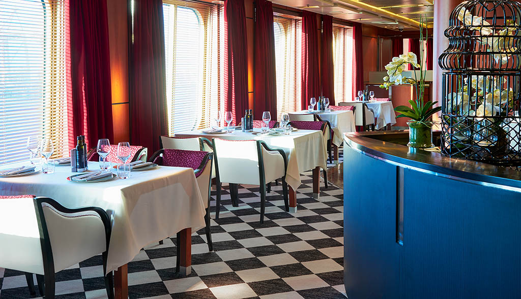 The Grill Restaurant. Foto: Nicko cruises