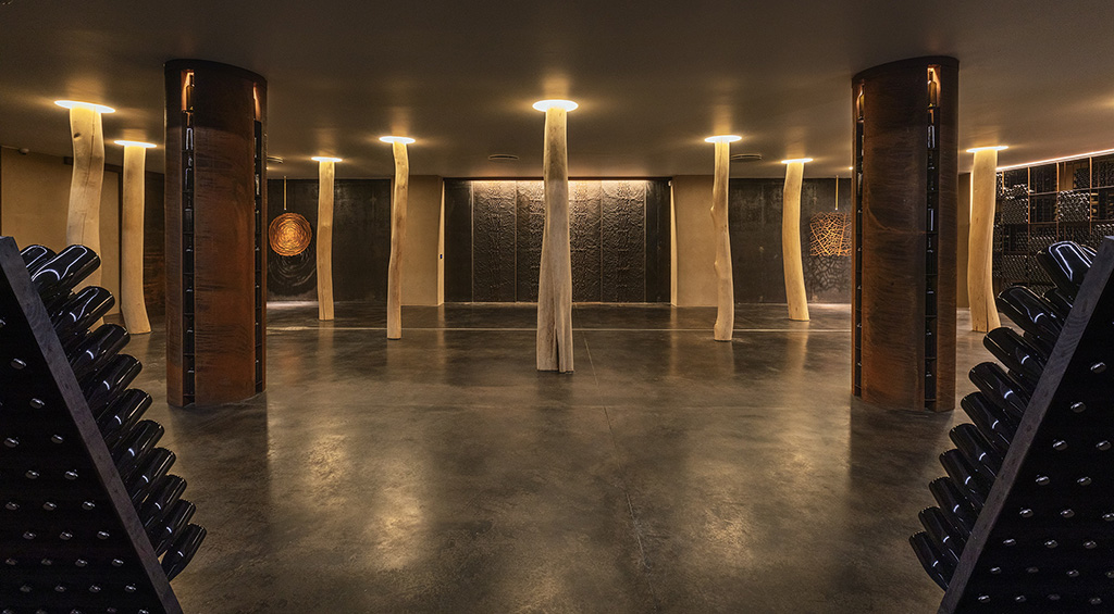 Der Weinkeller des Weinguts. Foto: Cantine Lunae