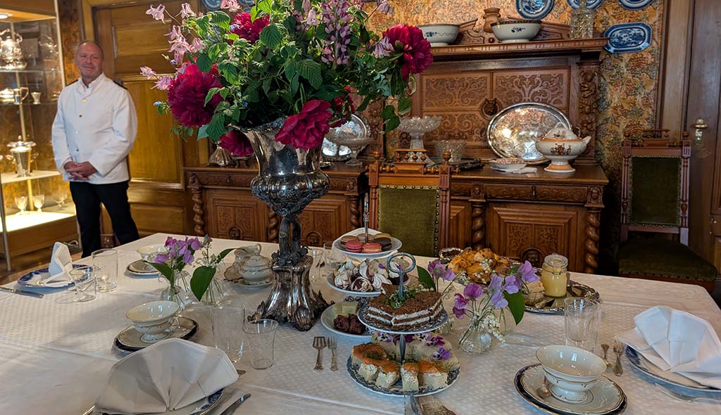 Teatime im Huseby Bruk. Foto: Carola Faber