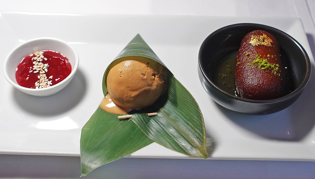 Süß trifft auf salzig bei „Kala Jaam“, einer Spezialität aus Bengalen. Foto: Fritz Hermann Köser