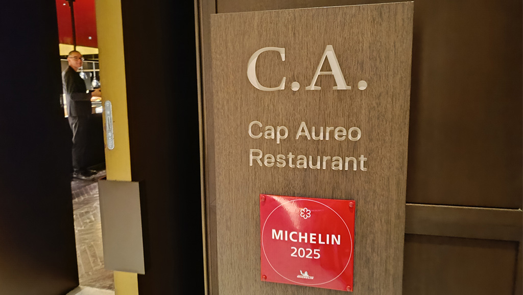 Eingang des Cap Aureo. Foto: Michael Schabacker