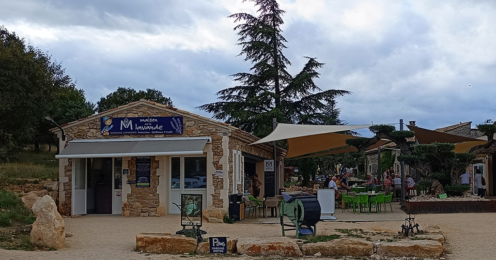 Das Maison de la Lavande in Saint-Remèze. Foto: Michael Schabacker
