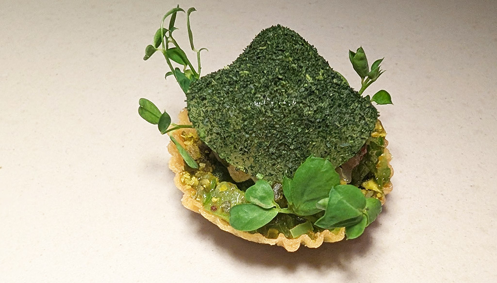 Starter im Gourmetrestaurant GOTTHARDT’S by Yannick Noack. Foto: Carola Faber