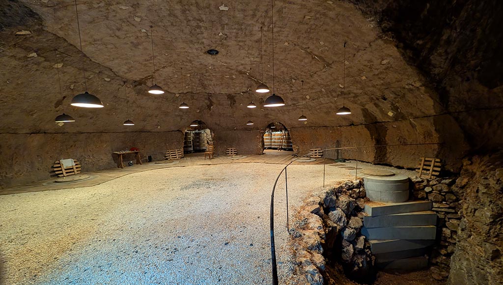 In den Höhlen des Karsts. Foto: Carola Faber