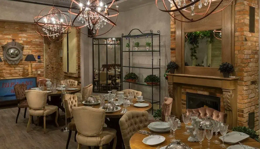 Gastraum des Entresol Restaurants in Riga. Foto: Entresol