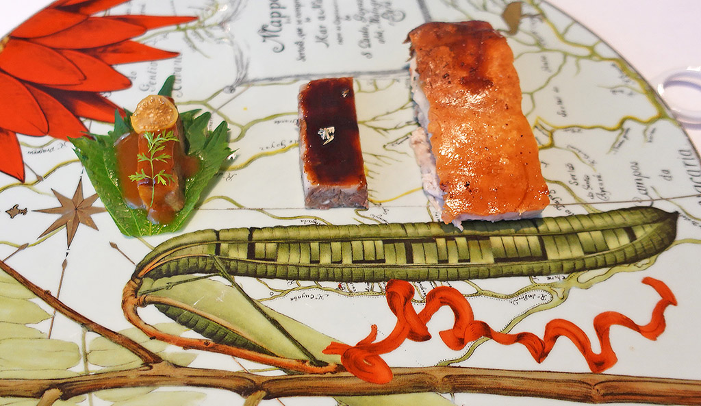 Knusprig, butterzart und asiatisch: drei Varianten vom Ferkel. Foto: Fritz Hermann Köser