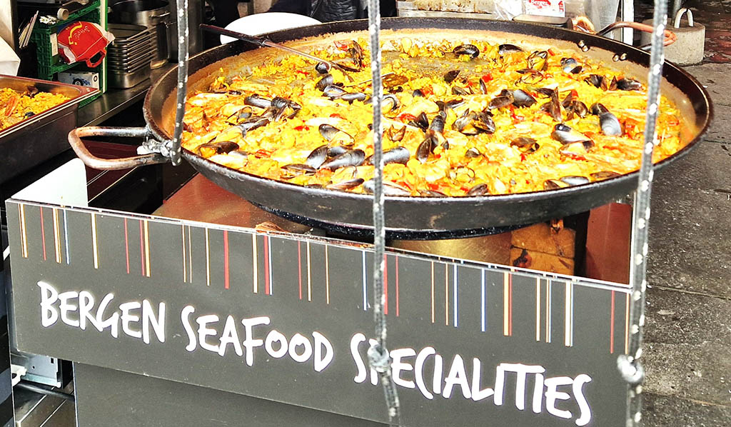 Lachs, Königskrabben, fermentierte Delikatessen müssen unbedingt probiert werden. Foto: Andreas Bienert