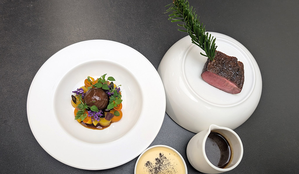 „Ente Gut alles gut“ – Ente auf Kürbis, Orange und Gewürzjus. Foto: Carola Faber