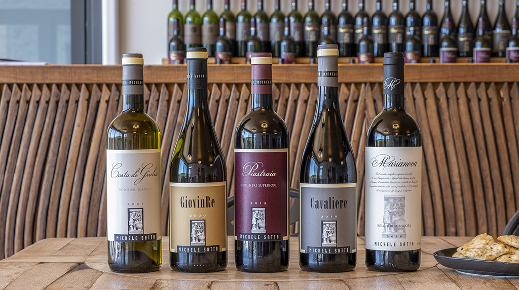Verschiedene Weine des Weinguts. Foto: Michele Satta