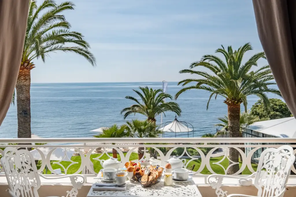 Die Villa Mauresque war das Zuhause der Familie des Mediziners Jules-Eugène Lagrange, 1881 von ihm erbaut. Das 5-Sterne-Luxushotel hat auch einen Privatstrand. Foto: La Villa Mauresque