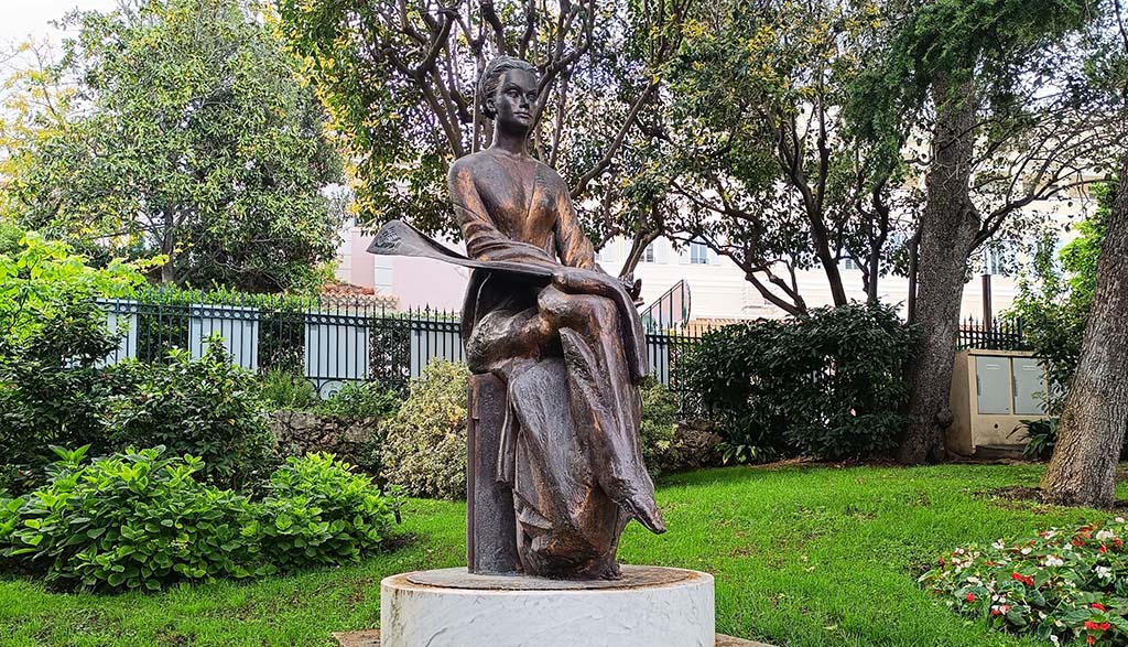 Statue von Princesse Grace im Les jardins Saint-Martin. Foto: Michael Schabacker