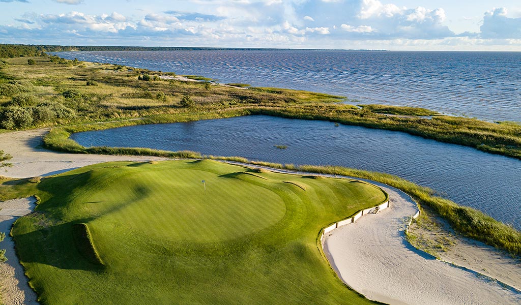 Luftaufnahme Loch 18 des Pärnu Bay Golf Platzes. Foto: Pärnu Bay Golf