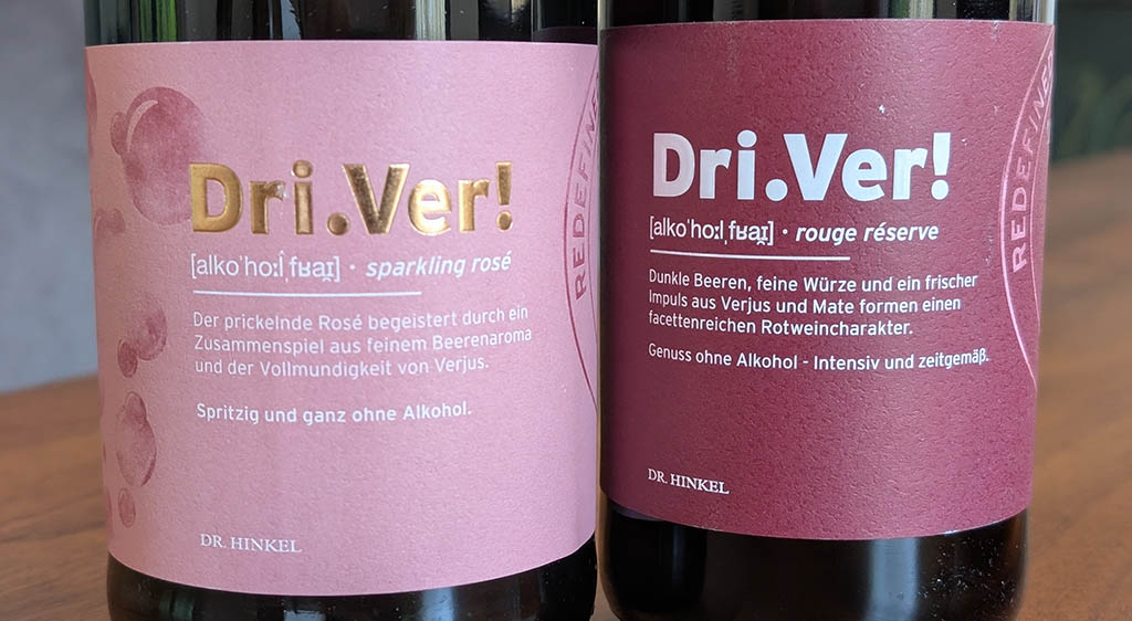Der Dri.Ver! Sparkling Rosé und der Dri.Ver! Rouge Réserve. Foto: Carola Faber
