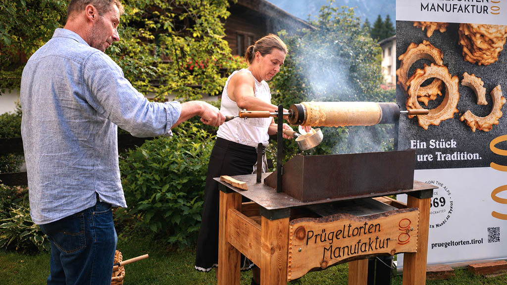 Belinda Mader hat Rezept und Handgriff von ihrem Vater Hermann übernommen. Foto: Birgit Werner