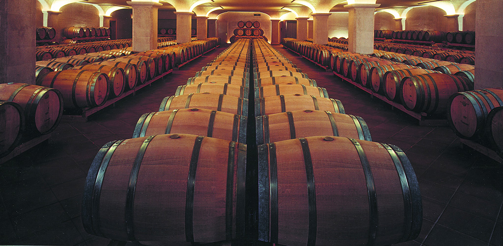Im Fasskeller des Weinguts. Foto: Tenuta San Leonardo