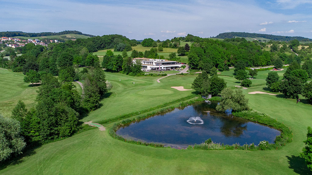Luftaufnahme des Golfplatzes. Foto: Heitlinger Genusswelten