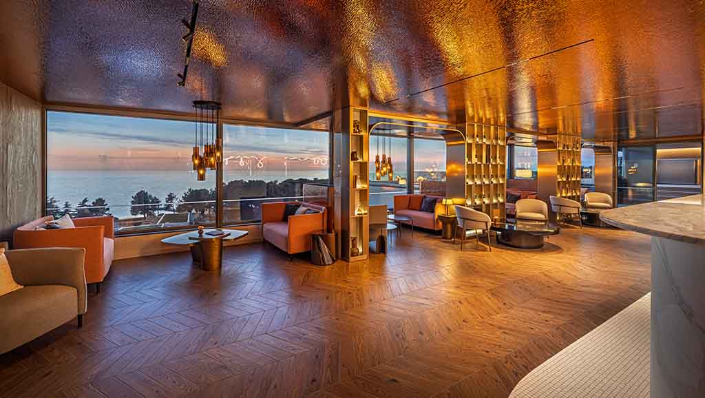 In der Rooftop Bar by Laurent Perrier. Foto: Valamar