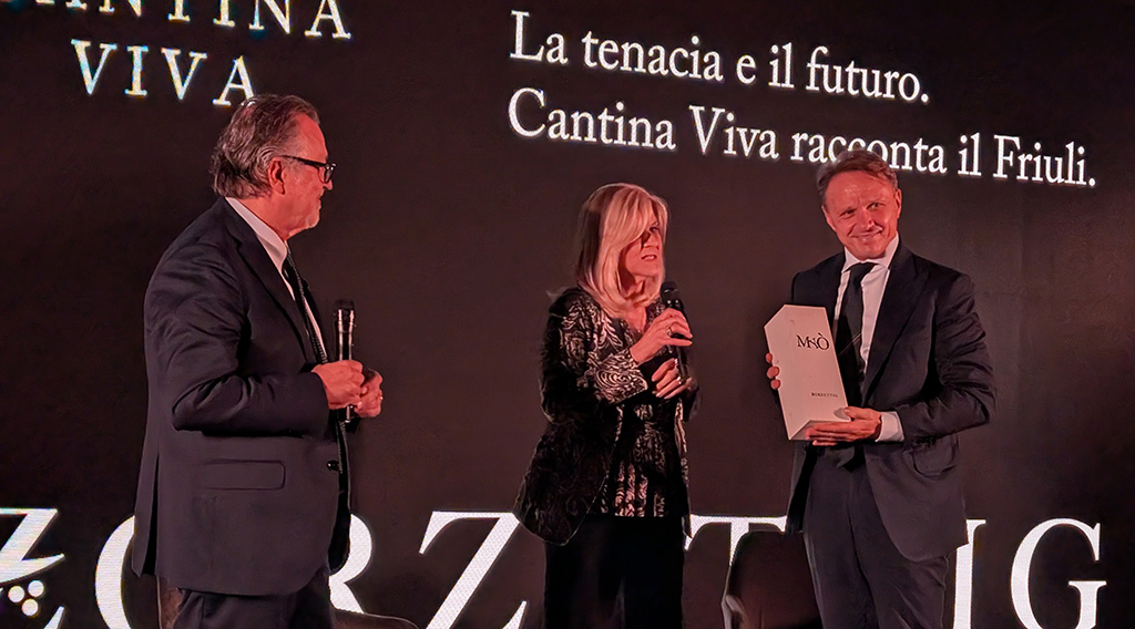 Luciano Ferraro (Editor of Corriere della Serra), Annalisa Zorzettig und Francesco Lollobrigida(Minister für Landwirtschaft, Ernährungssouveränität und Forstwirtschaft). Foto: Carola Faber